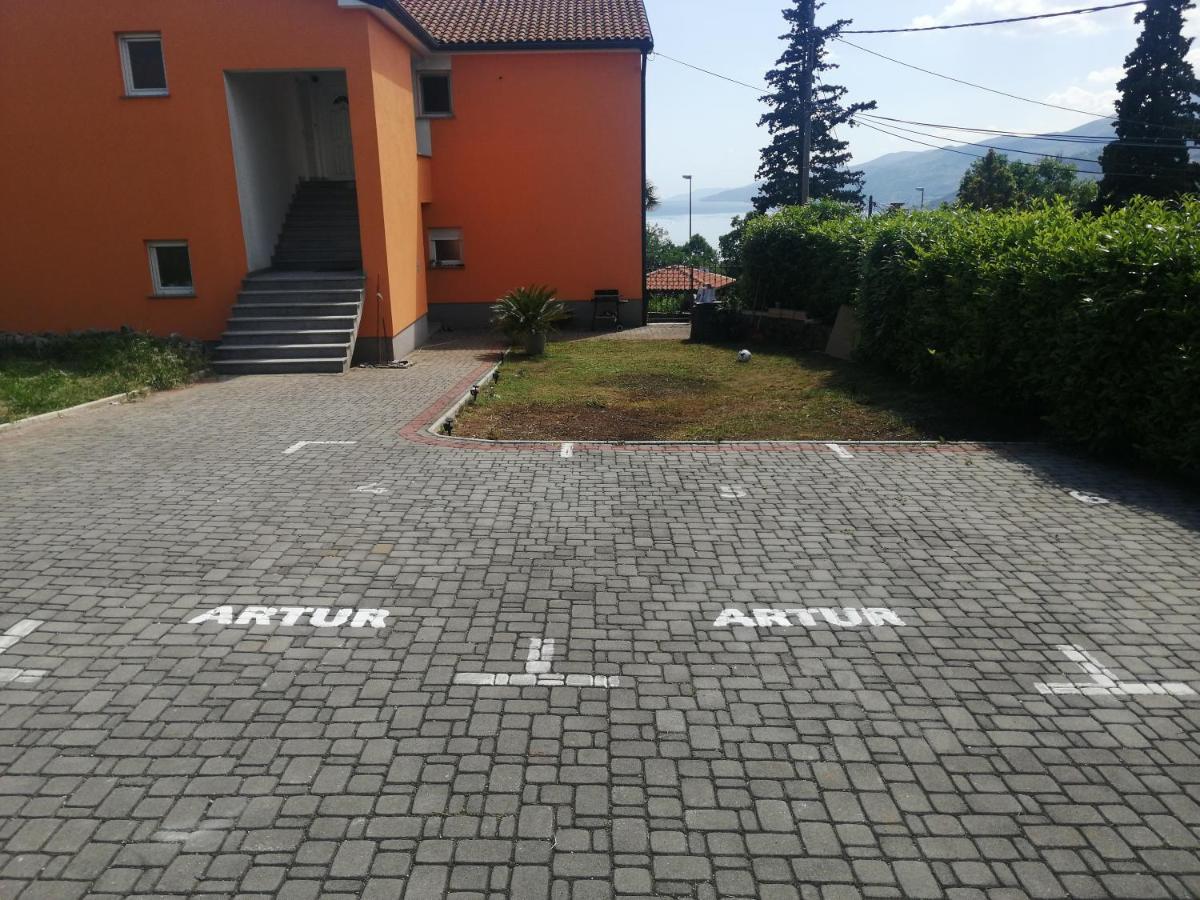 Appartamento Artur Матульи Экстерьер фото
